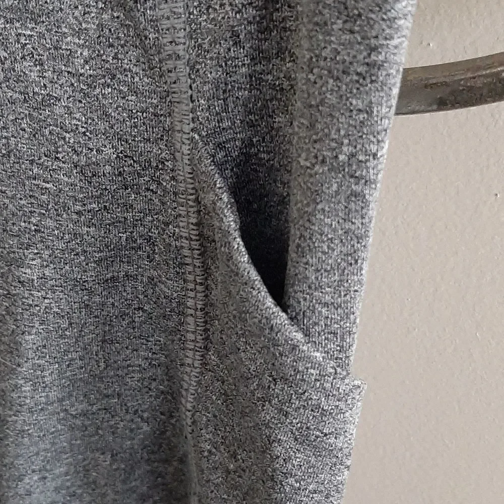 Gray ruffle leggings